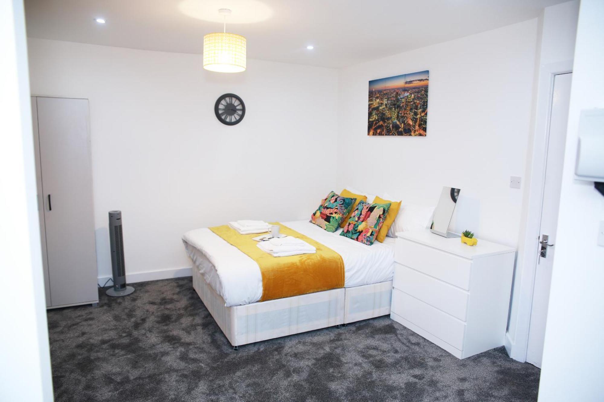 South Harrow Apartment لندن المظهر الخارجي الصورة