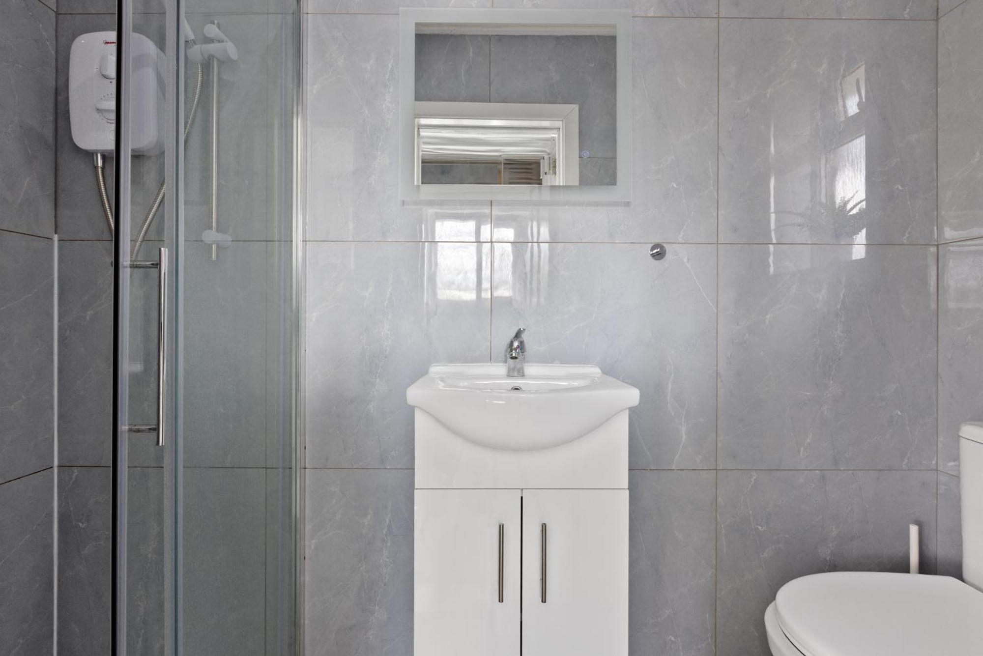 South Harrow Apartment لندن المظهر الخارجي الصورة