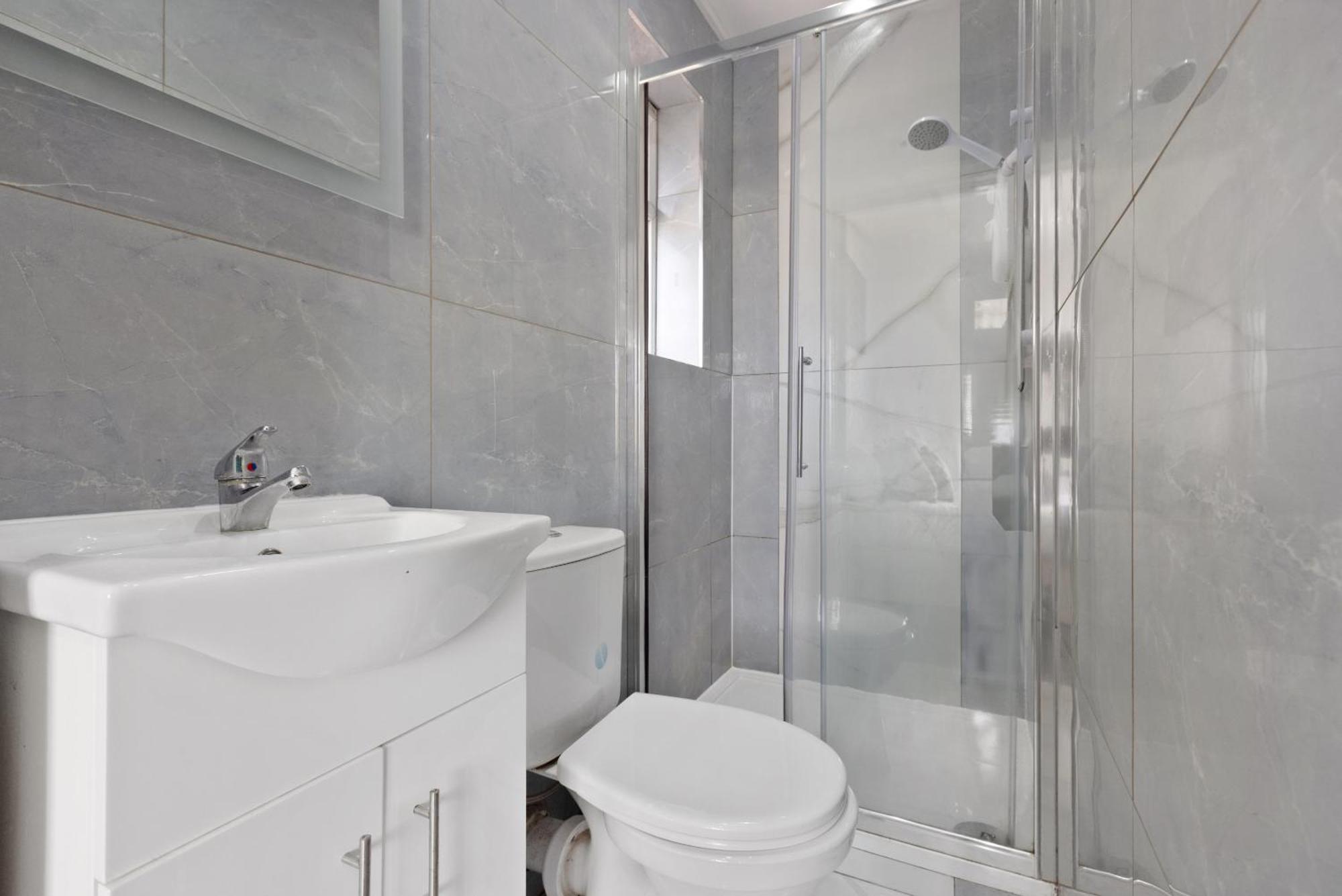 South Harrow Apartment لندن المظهر الخارجي الصورة