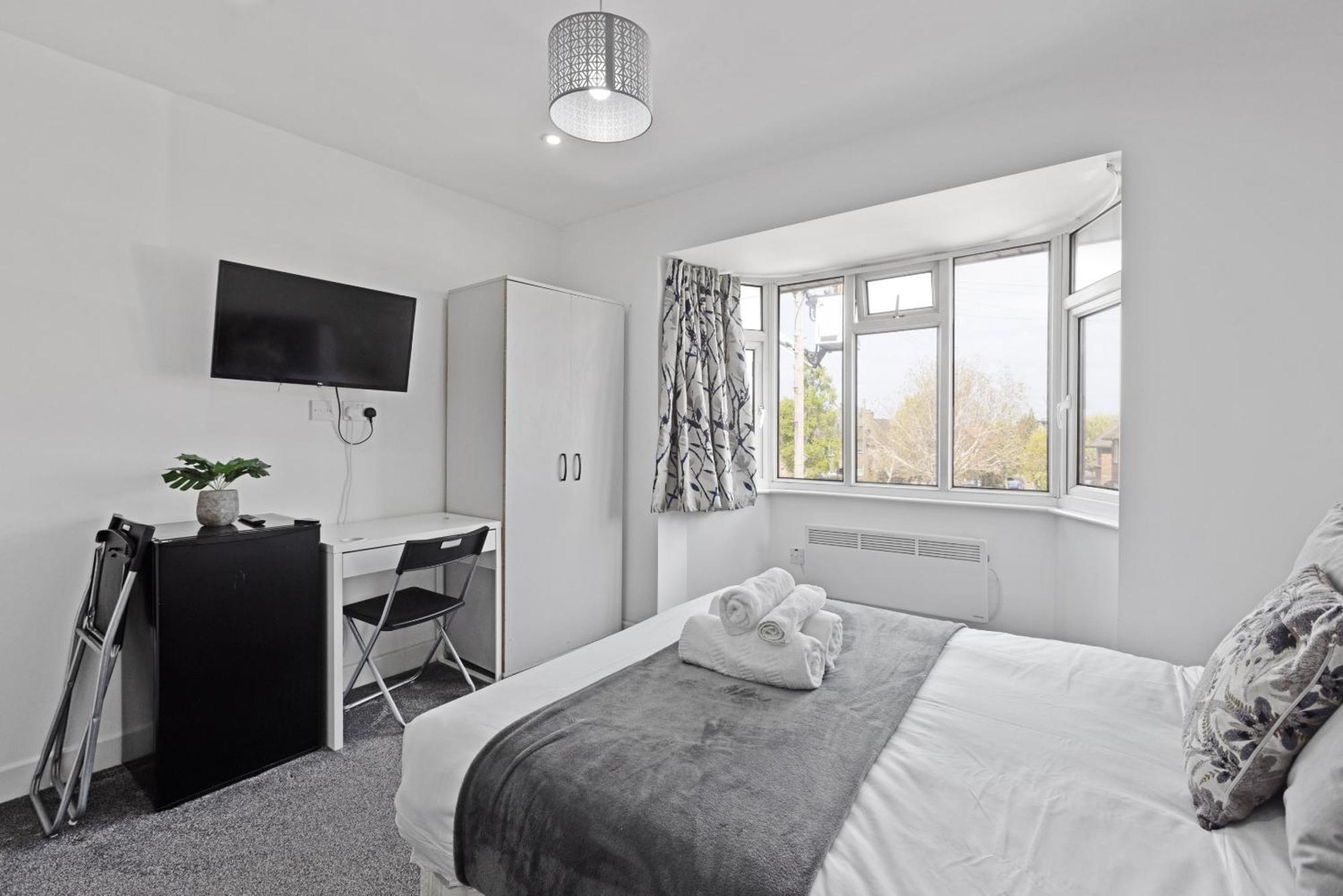 South Harrow Apartment لندن المظهر الخارجي الصورة